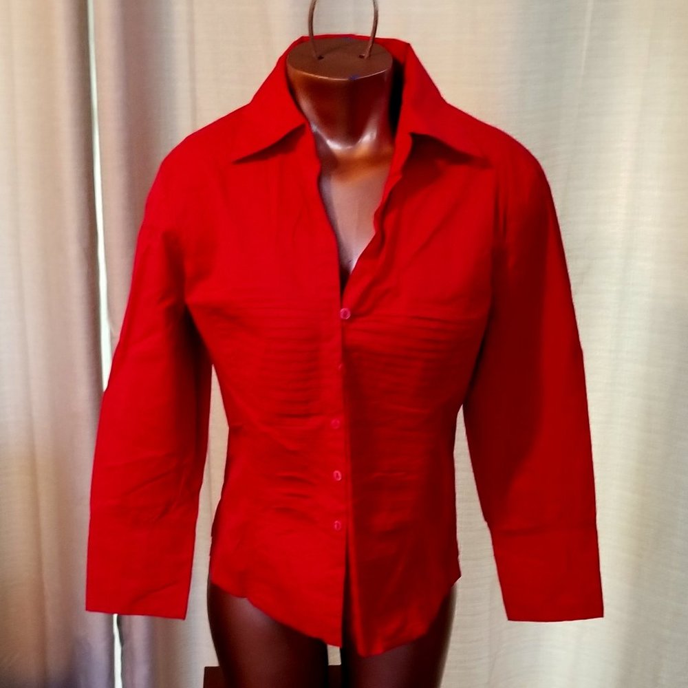 Red Button Up Blouse by Tracy M. Size Large